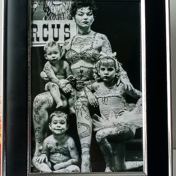 Vintage Tattooed Family Sideshow Circus Freak Show Oddity stunning Frame picture - Picture 8 of 8